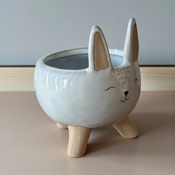 NWT Ceramic Bunny Planter with Ears! NEW! - Picture 3 of 3